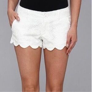 Lilly Pulitzer Buttercup Shorts Size 12 White Eyelet Scalloped Hem